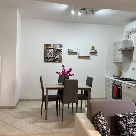 Civico 2 Daire Sassari Dış mekan fotoğraf