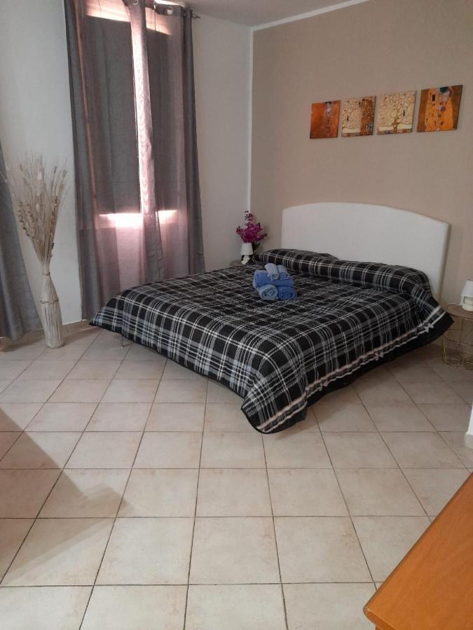 Civico 2 Daire Sassari Dış mekan fotoğraf