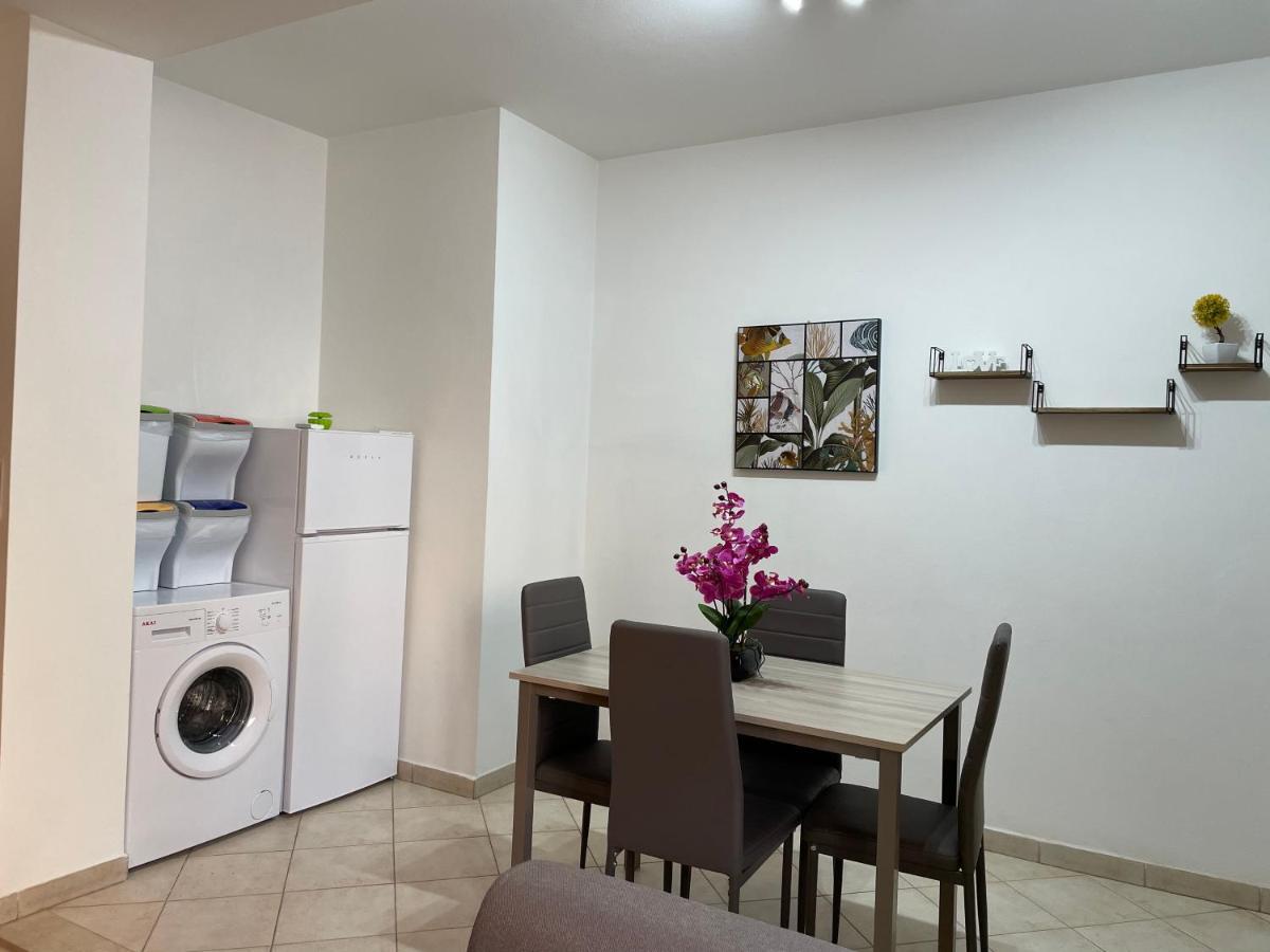 Civico 2 Daire Sassari Dış mekan fotoğraf